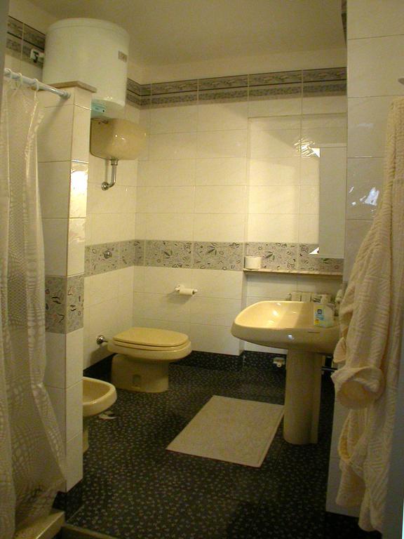 B&B Al Giardino Lecce Room photo